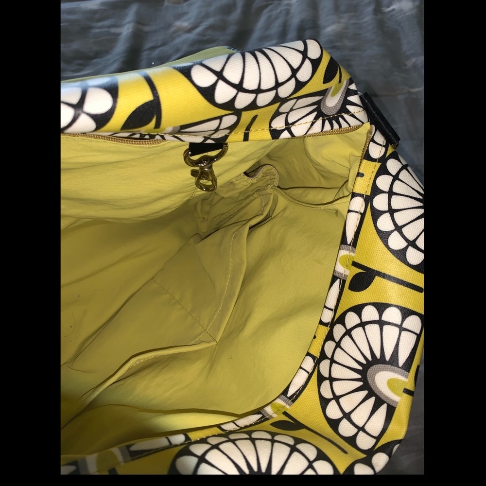 petunia pickle bottom diaper bag yellow & black - like new - Picture 8 of 8